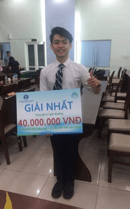 SV Nguyễn Hồng Đức -09DHQK đạt giải nhất cuộc thi sinh viên khởi nghiệp