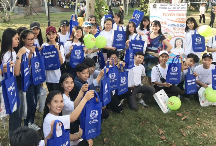 Đại học Gia Định tư vấn tuyển sinh tại ngày hội tuyển sinh Cần Thơ