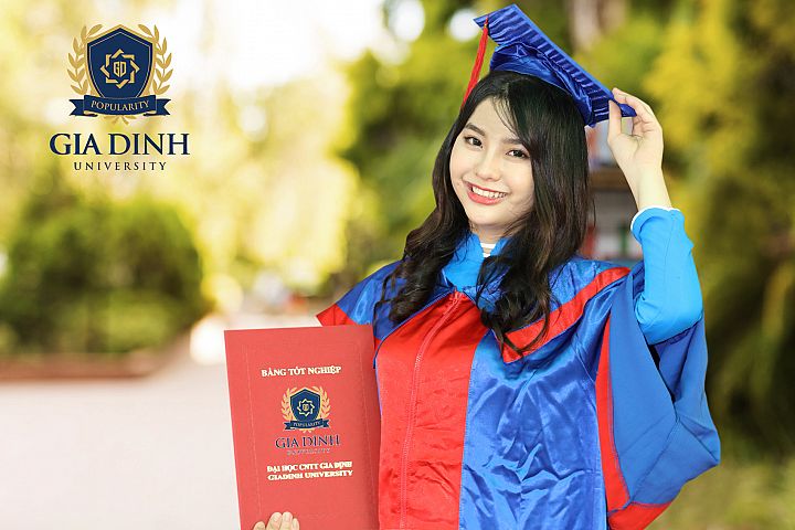 CƠ HỘI NGHỀ NGHIỆP TỪ NGÔN NGỮ QUỐC TẾ - NGÀNH TIẾNG ANH