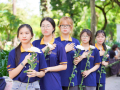 Giảng viên, sinh viên xếp hàng tiễn đưa 731 anh hùng liệt sĩ