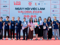 Sinh viên GDU trải nghiệm thực tế tại Hội chợ việc làm Logistics