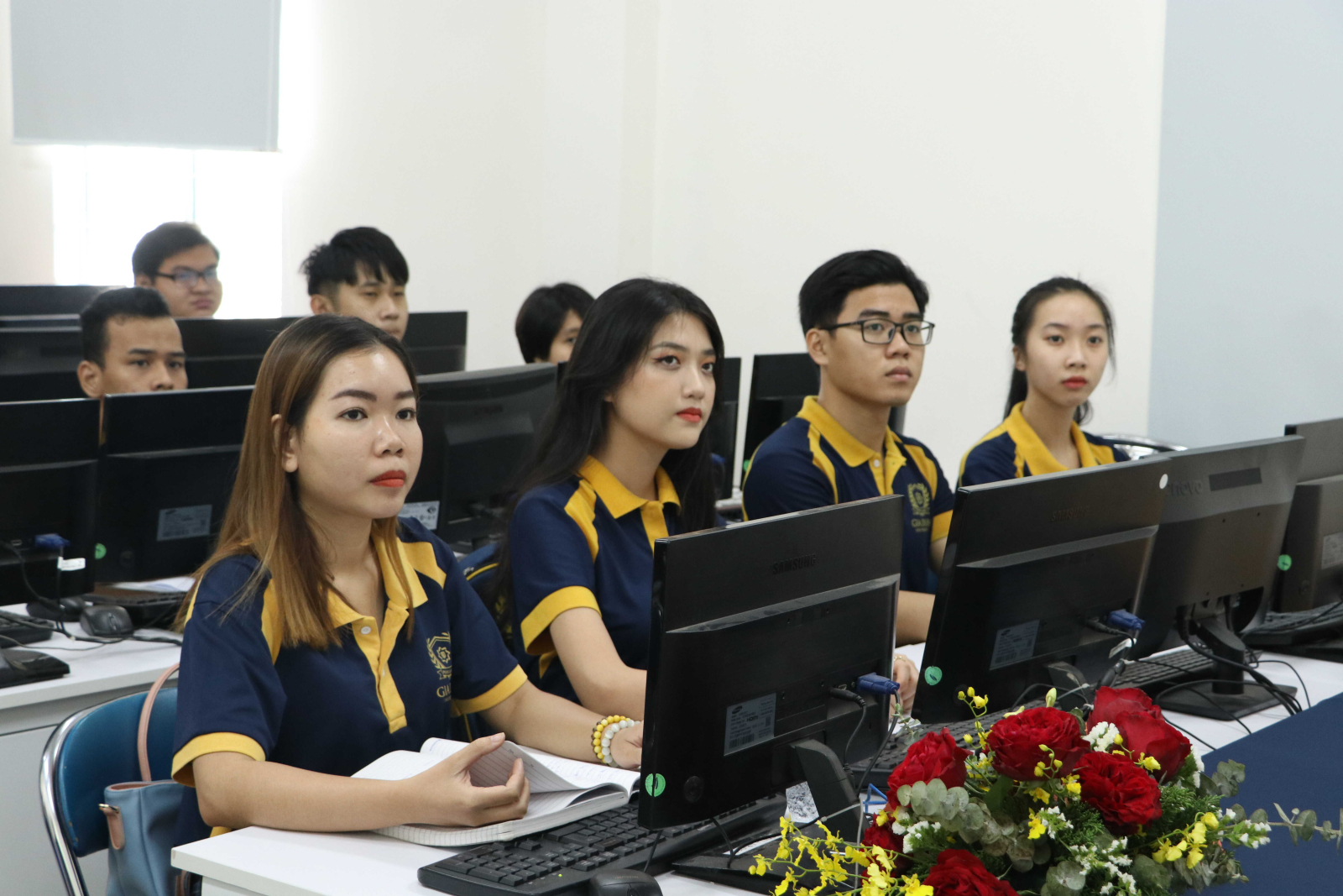 Kế hoạch xét tốt nghiệp sinh viên khóa 12 và sinh viên các khóa trước đợt 1 năm 2022
