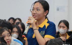 Sinh viên GDU tự tin giao lưu bằng tiếng Anh cùng chuyên gia Hà Lan  