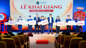 GDU vinh danh Thủ khoa đầu vào K20 tại Lễ Khai giảng năm học 2026 - 2027 