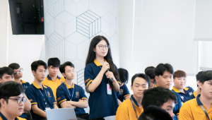 GDUers K19 chạm ngõ môi trường công nghệ toàn cầu tại Amazon AWS