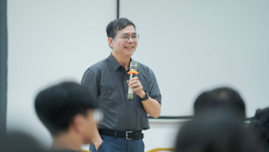 Cùng GDU “Hiểu người - Hiểu mình” để vững bước tương lai