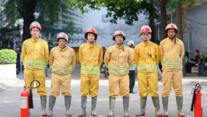 Trường Đại học Gia Định tổ chức tự thực tập phương án chữa cháy và cứu nạn, cứu hộ: Chủ động phòng ngừa, nâng cao năng lực ứng phó sự cố