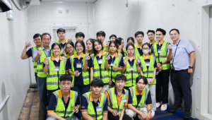 Học đi đôi với hành: GDUers tiếp cận quy trình vận hành thực tế tại TCS