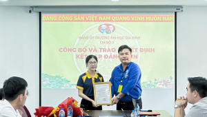 Dấu ấn tháng thanh niên 2026: Chi bộ 3 - Trường Đại học Gia Định kết nạp 02 đảng viên mới