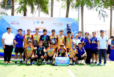 Đội tuyển GDU giành giải nhì Giải bóng đá sinh viên TP.HCM 2023 