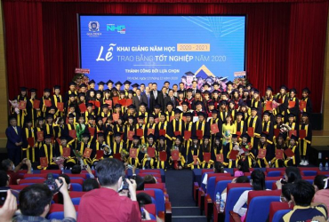 Trường Đại học Gia Định (GDU) tổ chức Lễ Khai giảng năm học 2020 - 2021 và Trao bằng tốt nghiệp năm học 2020