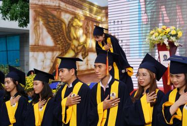 Trường Đại học Gia Định tổ chức Lễ Tốt nghiệp và trao bằng cử nhân cho gần 200 sinh viên