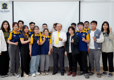 GDU tổ chức sinh hoạt đầu khóa cho tân sinh viên chương trình tài năng khóa 1