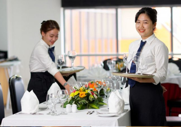 Quản trị khách sạn: Chọn nghề "làm dâu trăm họ", đam mê phục vụ khách hàng