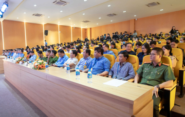 Từ thụ động đến chủ động: Sinh viên đối mặt thế nào khi tội phạm đổi chiêu?