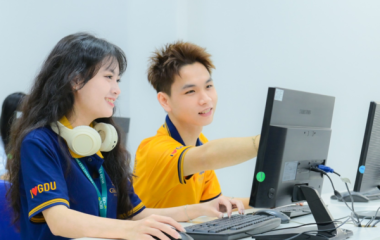 Top 10 ngành học “nóng bỏng tay”: Ra trường không lo thất nghiệp!