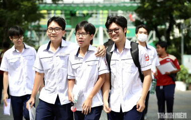 Thi 2 trong 1 và những ràng buộc khiến tuyển sinh ĐH kéo dài, mất chủ động?