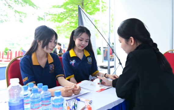 Các ngành dễ trúng tuyển khi xét học bạ: Đừng lo trượt Đại học