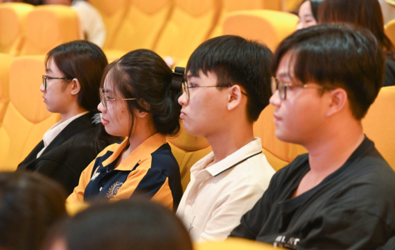 Có nên xét học bạ đại học không? Quyết định khôn ngoan cho tương lai!