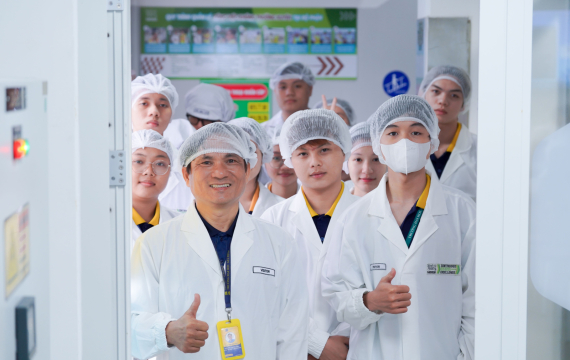 Sinh viên Ngành Kinh doanh Quốc tế GDU khám phá mô hình hoạt động của Công ty Nestlé Việt Nam