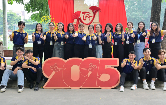 Về lại trường xưa mùa 2: Hai câu chuyện, một hành trình