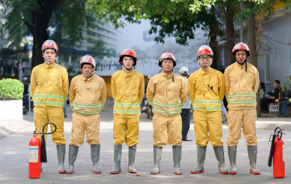 Trường Đại học Gia Định tổ chức tự thực tập phương án chữa cháy và cứu nạn, cứu hộ: Chủ động phòng ngừa, nâng cao năng lực ứng phó sự cố