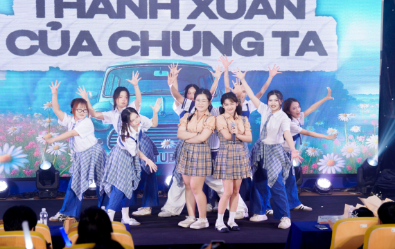 Star 2025 “Nơi Hành Trình Bứt Phá” - Dấu ấn 03 năm đầy tự hào của Khoa Truyền thông số