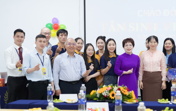 Dấu ấn Lễ hội chào đón Tân sinh viên K19 | Khoa Khoa học Sức khỏe 