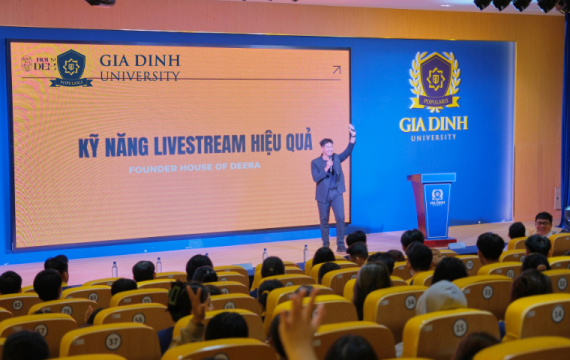 Cơ Hội Việc Làm Ngành Thương Mại Điện Tử Hiện Nay