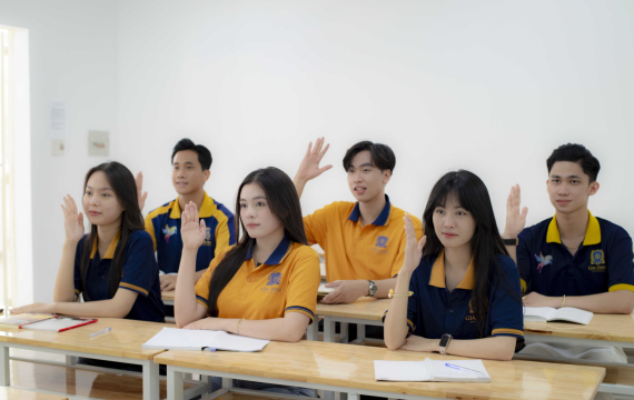 Học Điều Dưỡng Có Cần Giỏi Tiếng Anh Không? Chìa Khóa Mở Cánh Cửa Sự Nghiệp Toàn Cầu