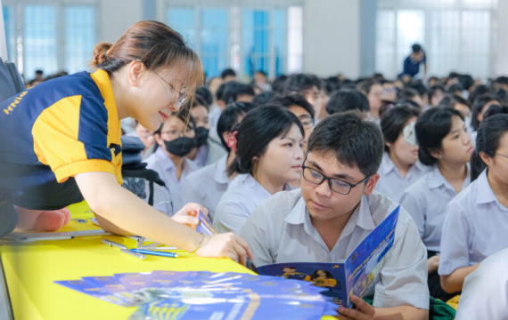 Học Luật Kinh tế làm gì: Mở khóa tương lai đầy triển vọng