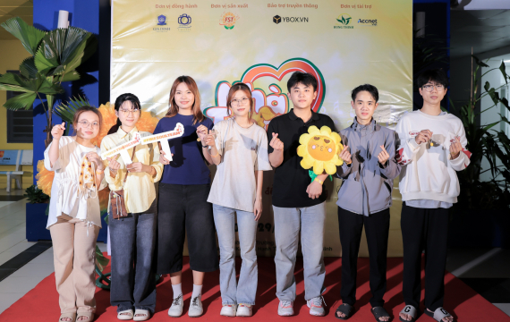 Music Show: “Nhà Trong Tim” - Đi xa để nhớ, trở về để yêu thương 