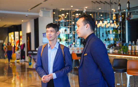 Ngành Quản Trị Khách Sạn Có Dễ Xin Việc Không? Cơ Hội Nghề Nghiệp Cho Sinh Viên Mới Ra Trường