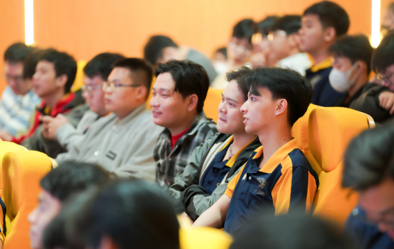 Ngành Trí tuệ nhân tạo Đại học có gì hấp dẫn? Cơ hội việc làm sau khi tốt nghiệp