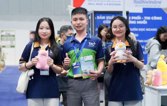 Ngành Quản trị Kinh doanh có dễ xin việc không sau khi ra trường?