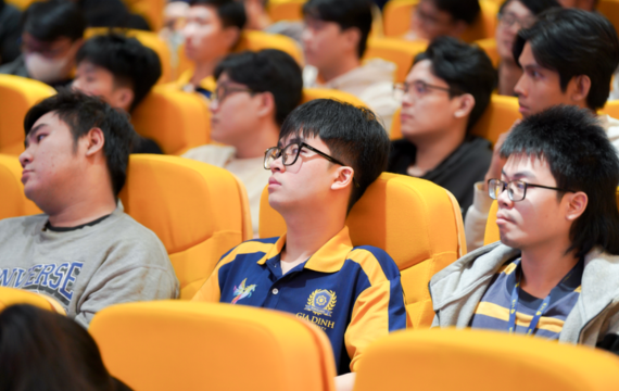 Công nghệ Thông tin xét học bạ: điều kiện, cách tính điểm và đăng ký