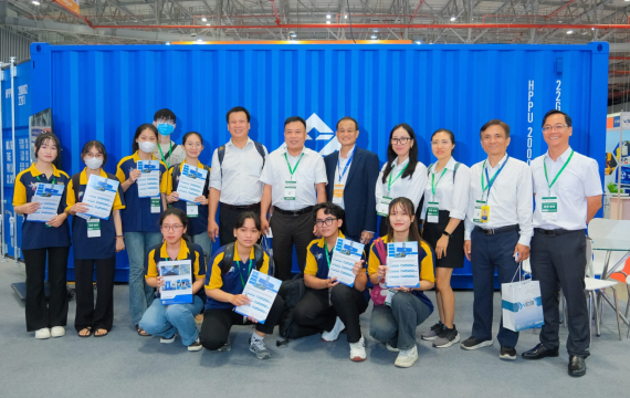 Top trường đào tạo Logistics: Khám phá những cái tên dẫn đầu!