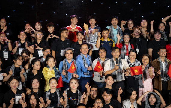 Xu hướng truyền thông năm 2025: Lộ trình cho tương lai kết nối