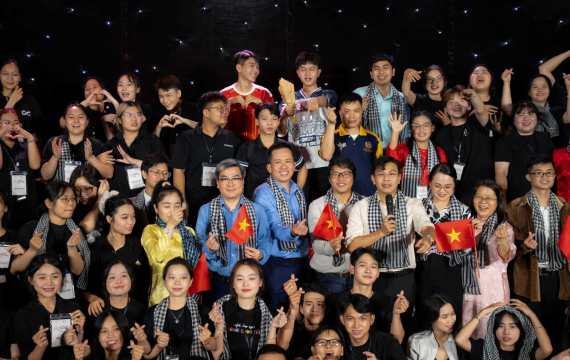 “Tự hào một dải non sông Việt Nam” - Chuỗi sự kiện giàu giá trị nhân văn tại Trường Đại học Gia Định