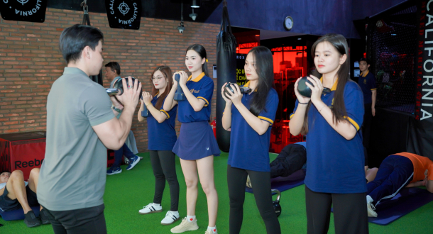 Sinh viên GDU trải nghiệm học phần Gym tại California Fitness & Yoga: Học để khỏe, tập để hiểu cơ thể