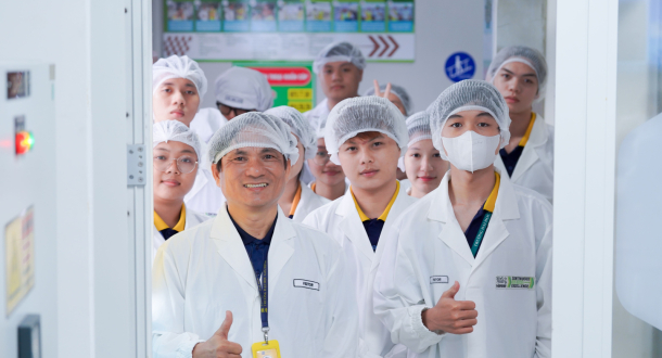 Sinh viên Ngành Kinh doanh Quốc tế GDU khám phá mô hình hoạt động của Công ty Nestlé Việt Nam