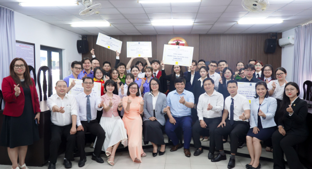 Sinh viên ngành Luật thể hiện bản lĩnh tại vòng Chung kết Phiên tòa giả định GDU