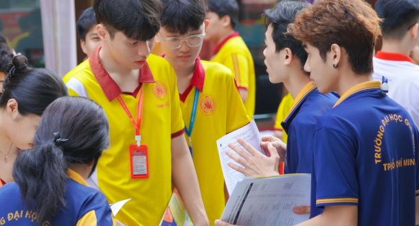 Trường Đại học Gia Định đồng hành cùng học sinh THCS - THPT Nam Việt tại Ngày hội Tư vấn hướng nghiệp 2026