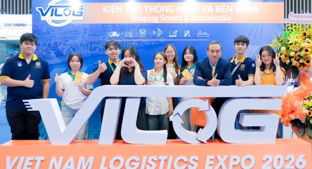 Sinh viên GDU "chạm nghề" tại Triển lãm Quốc tế Logistics Việt Nam 2026