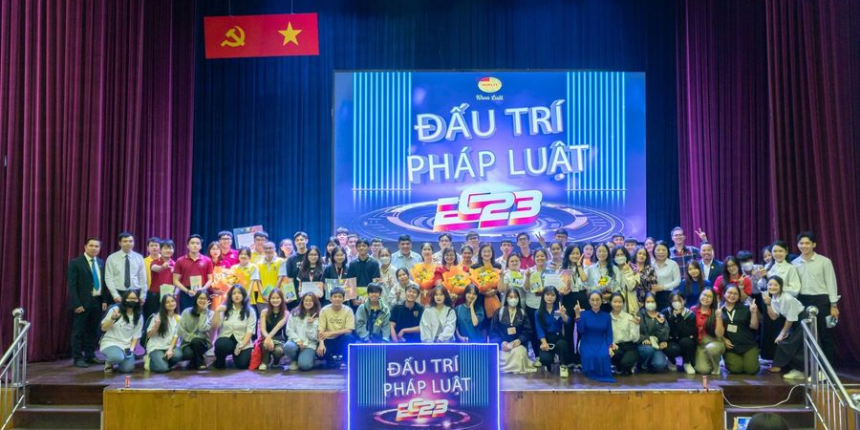 Sinh viên GDU đạt giải Ba tại cuộc thi "Đấu trí pháp luật" năm 2023 