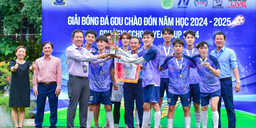 Những trận cầu nảy lửa tại Giải bóng đá GDU chào đón năm học 2024 - 2025